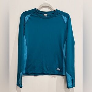 The North Face Flight Series VaporWick Long Sleeve Top in Teal Size M